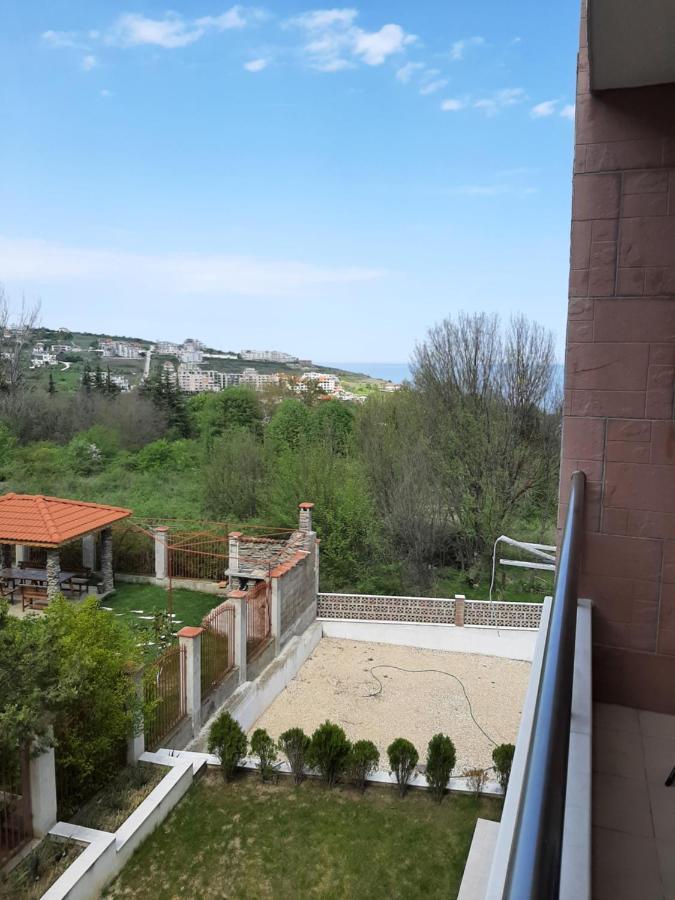 Apartment-Studio Daisy In Kiwi Gardens Complex Byala  Esterno foto